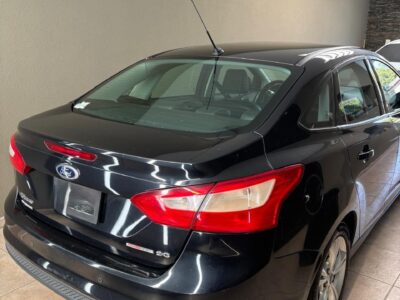 1518249509-Ford Focus III completo