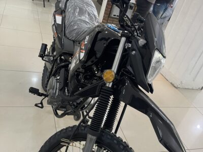 1746930295-    Motomel Skua completo