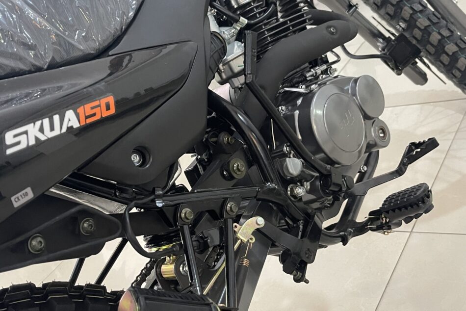 1746930295-    Motomel Skua completo