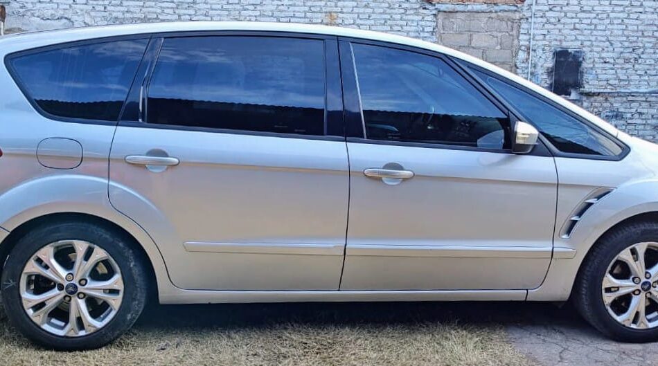 178603455-Ford S-Max completo