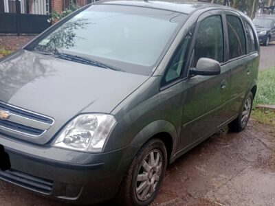 1494705653-Chevrolet Meriva completo