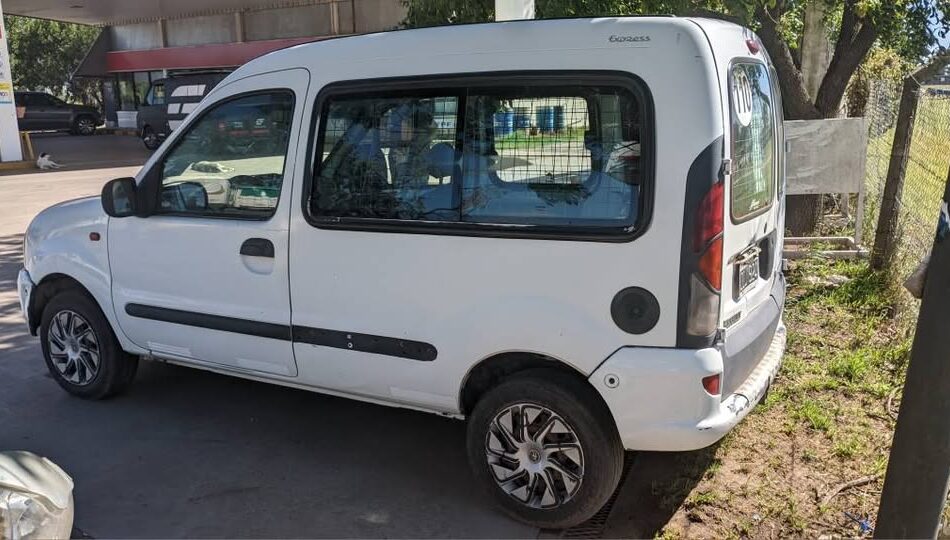 1099973198-  Renault Kangoo Express completo