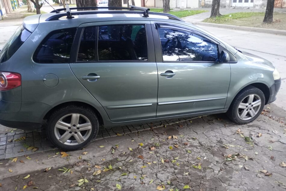 1477609614-Volkswagen Suran completo