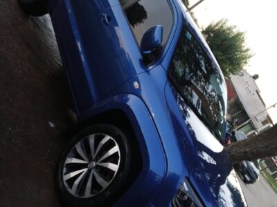 1222192811-  Volkswagen Amarok completo