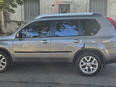 1545409456-Nissan X-Trail completo