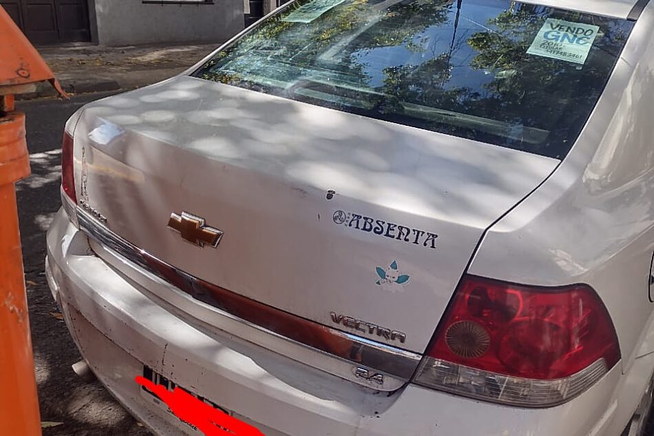 1371024903-Chevrolet Vectra completo
