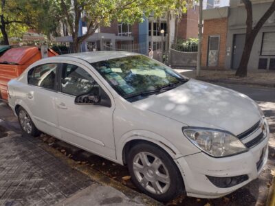 1371024903-Chevrolet Vectra completo