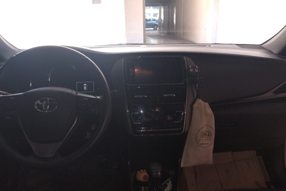 128326838-Toyota Yaris completo