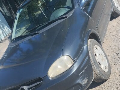 1545181250-Chevrolet Corsa Classic completo