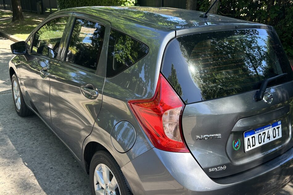 1439374901-Nissan Note completo