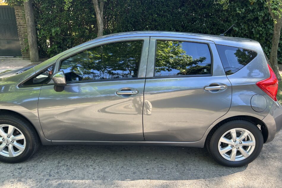 1439374901-Nissan Note completo