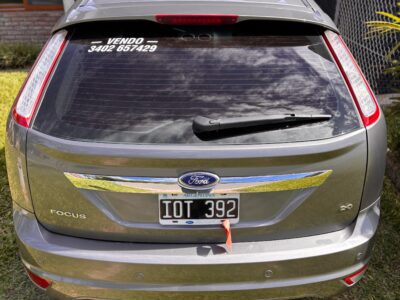 1549769023-Ford Focus completo