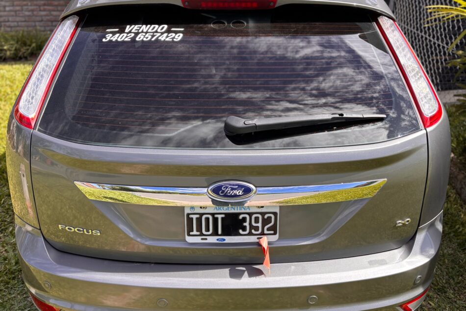 1549769023-Ford Focus completo