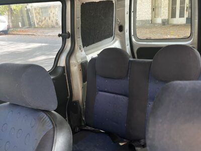 1358689722-  Peugeot Partner completo