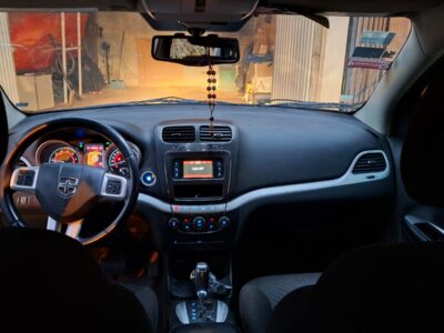 1300670843-Dodge Journey completo