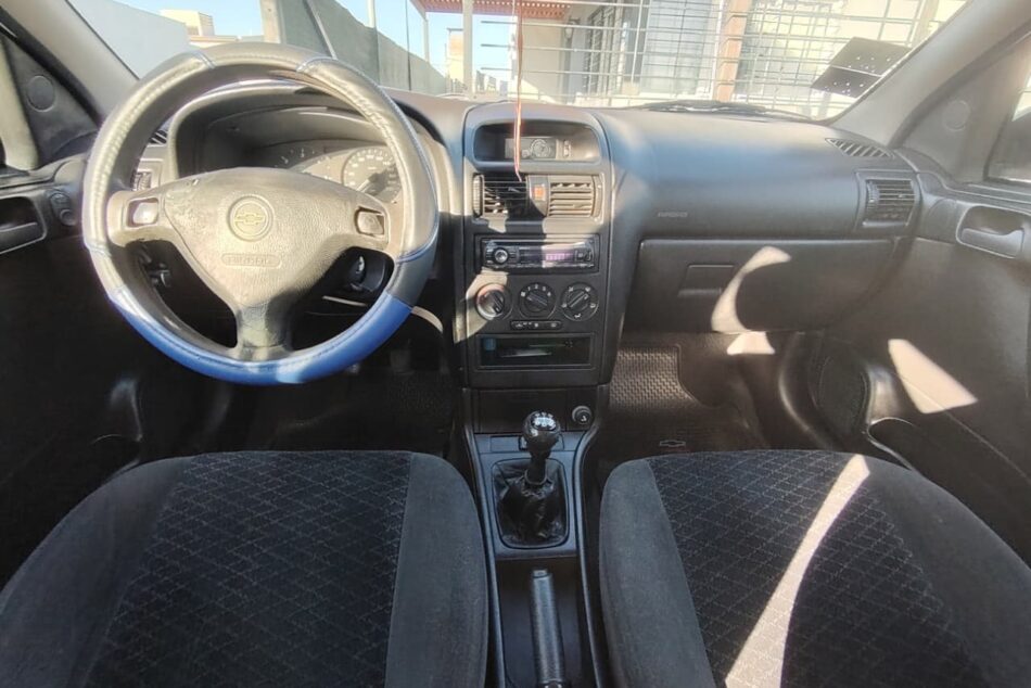 946996388-Chevrolet Astra completo