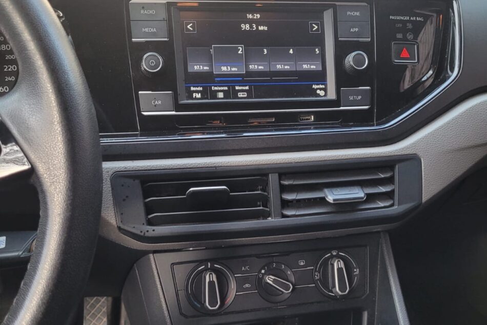 1702672522-Volkswagen Polo completo