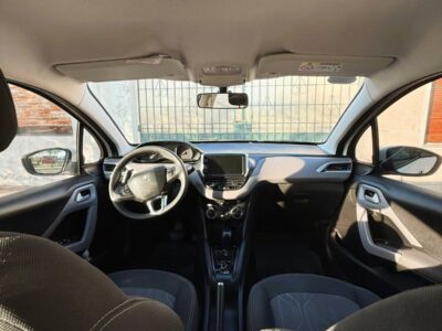 1892584756-Peugeot 208 completo