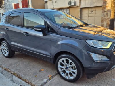 1583727074-Ford Ecosport completo