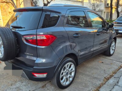 1583727074-Ford Ecosport completo