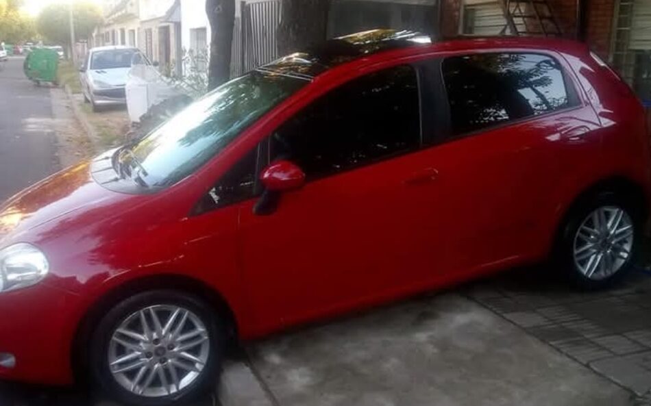 1299594588-Fiat Punto completo