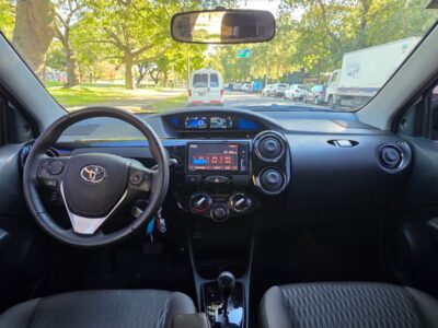 251314490-Toyota Etios completo