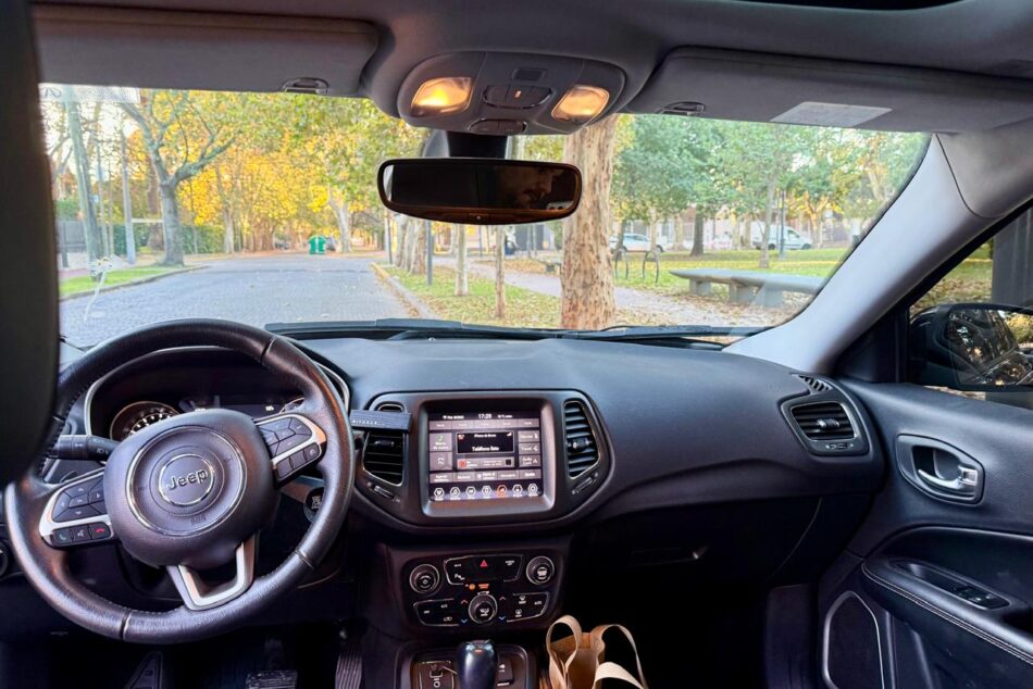 1752989699-Jeep Compass completo