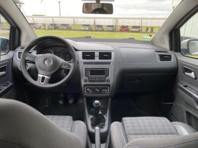 832404166-Volkswagen Suran completo