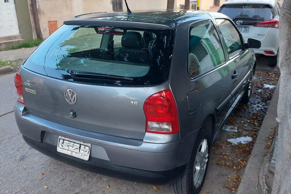 968100079-Volkswagen Gol completo