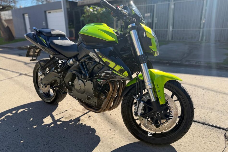 1081676948-    Benelli TNT 600 completo