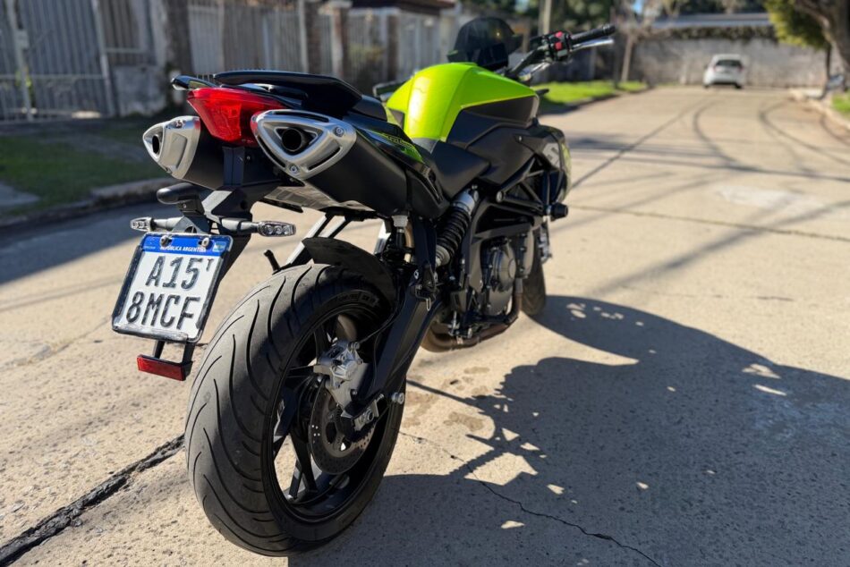 1081676948-    Benelli TNT 600 completo