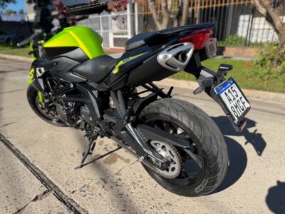1081676948- Benelli TNT 600 completo
