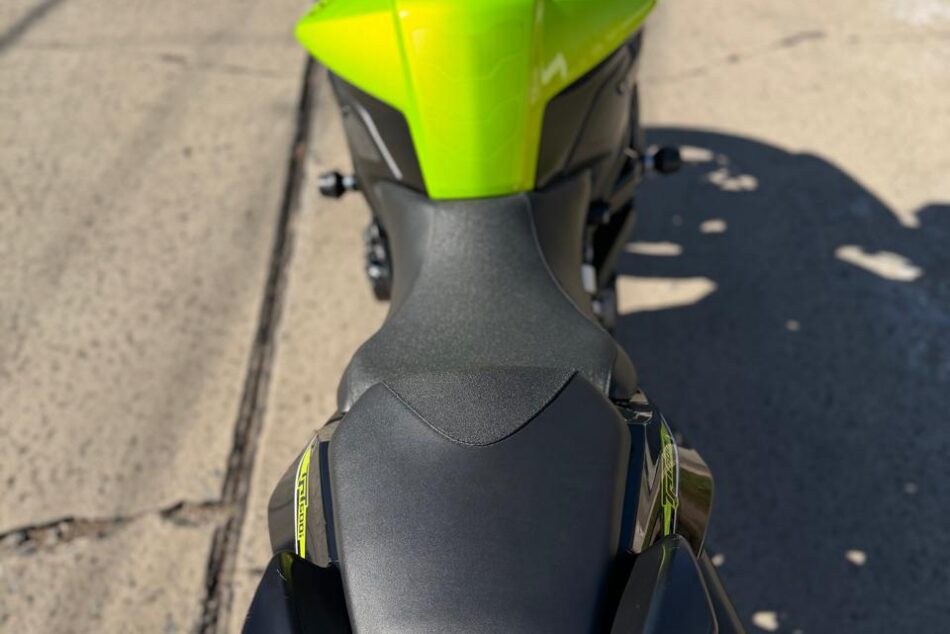 1081676948-    Benelli TNT 600 completo
