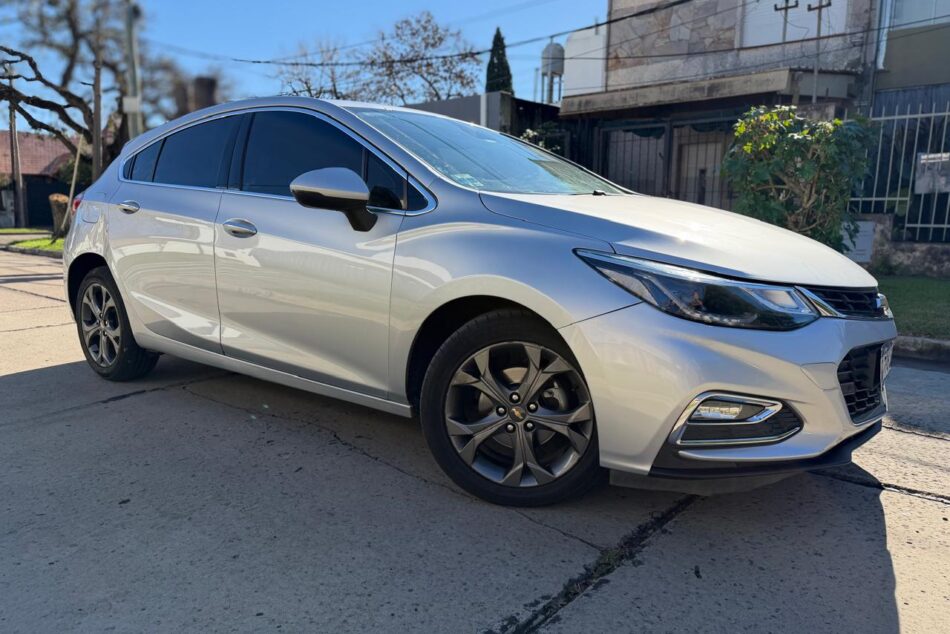 2132499799-Chevrolet Cruze completo