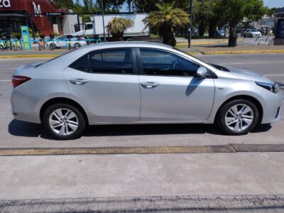 726914817-Toyota Corolla completo