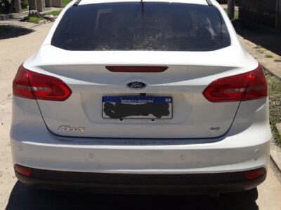 538733580-Ford Focus III completo