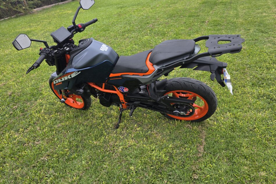 1101373713-    KTM 390 Duke completo