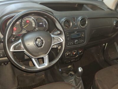 796641974- Renault Kangoo completo
