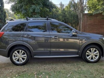 710336986-Chevrolet Captiva completo