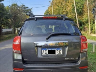 710336986-Chevrolet Captiva completo