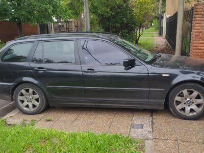 672804798-BMW Serie 3 completo