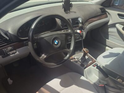 672804798-BMW Serie 3 completo