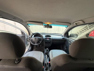11359722-Chevrolet Corsa II completo