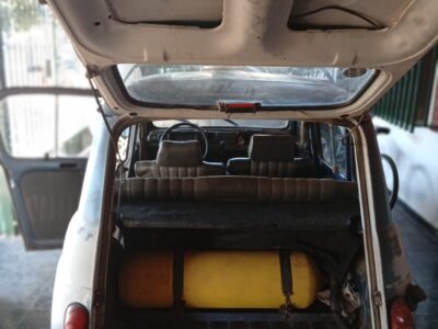 559716959-Renault R 5 completo