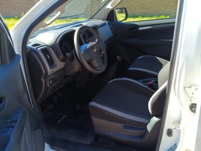 451387428- Chevrolet S10 completo