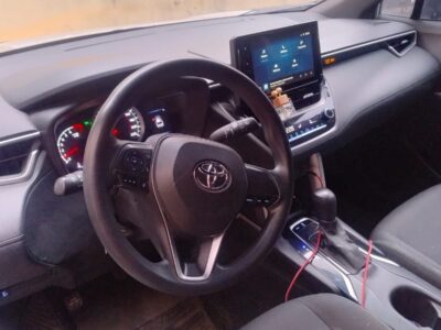1619716316-Toyota Corolla Cross completo