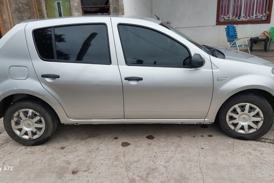 198892775-Renault Sandero completo
