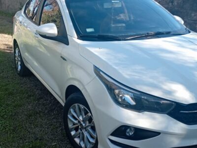 1787835687-Fiat Cronos completo