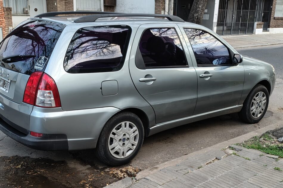 577952375-Fiat Palio Weekend completo