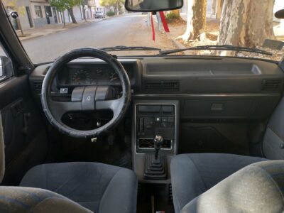 1387432649-Renault 9 completo